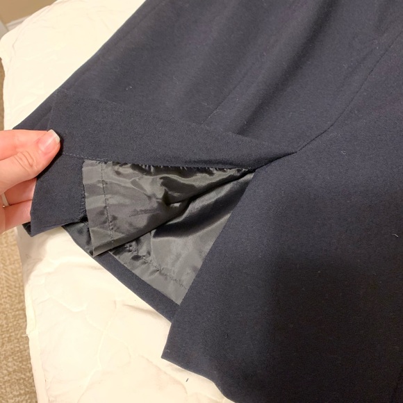 Calvin Klein pencil skirt - Picture 5 of 5